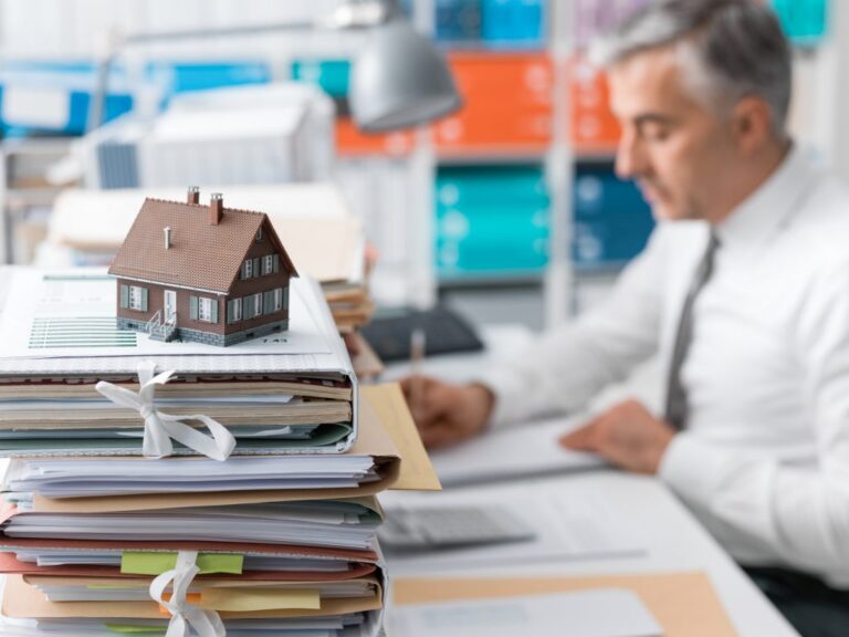 Planning Your Dream Home Upgrade in Perth with the Help of a Mortgage Broker